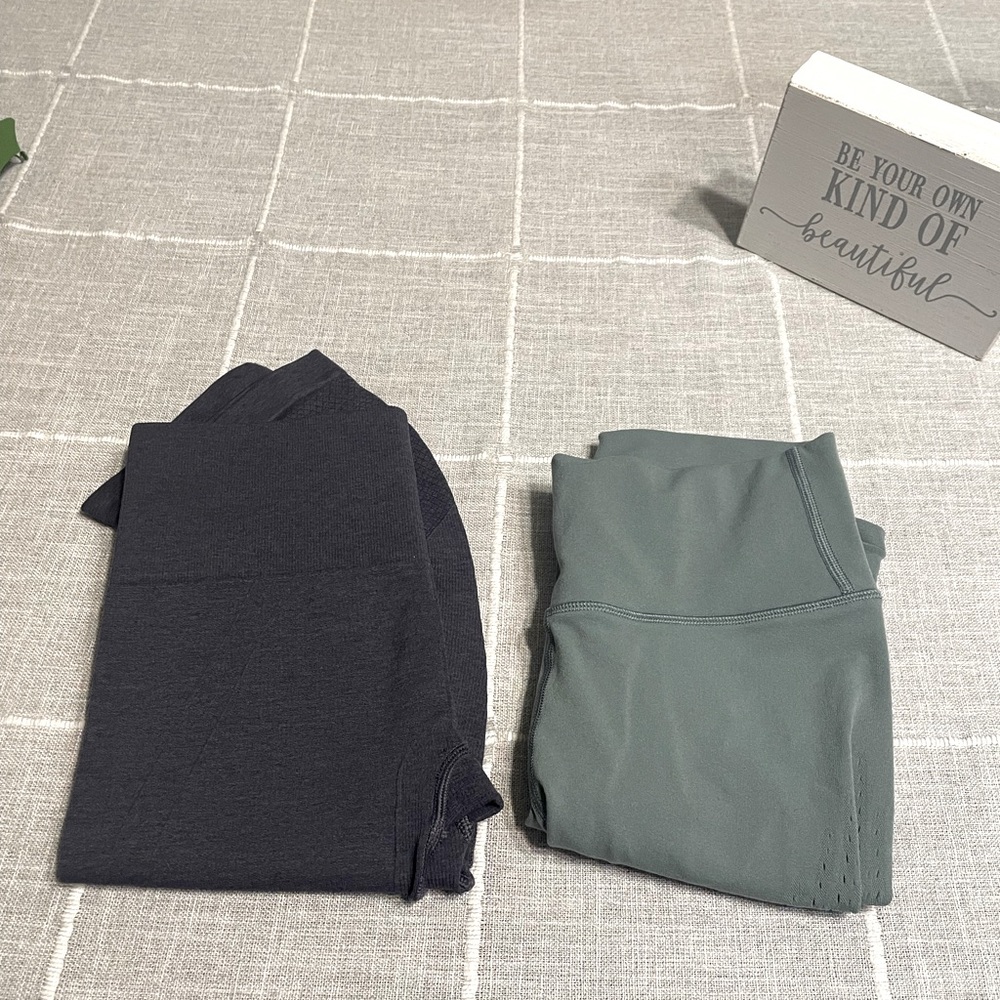 Lululemon bundle size 6 💚 💙